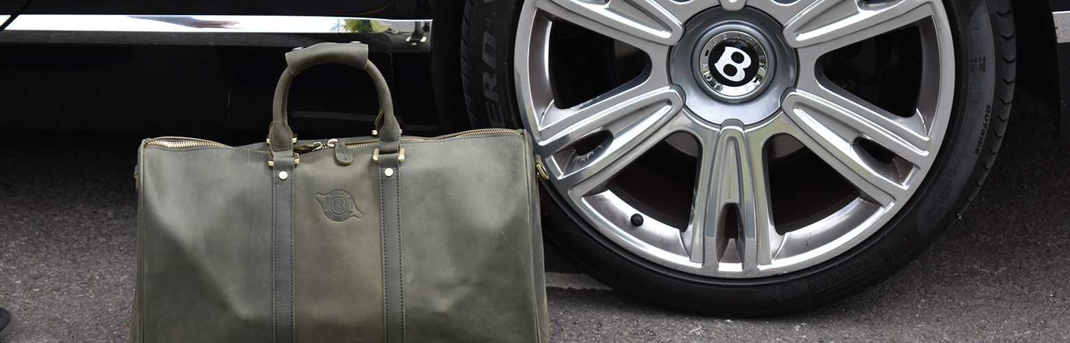 Corporate leather gifts and branded accessories for businesses